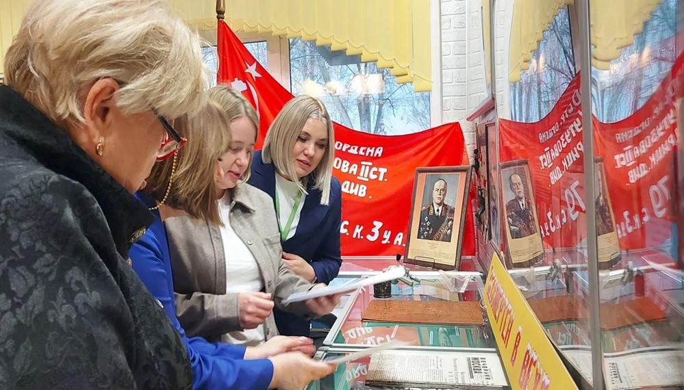 Памятная экспозиция для московской школы №763