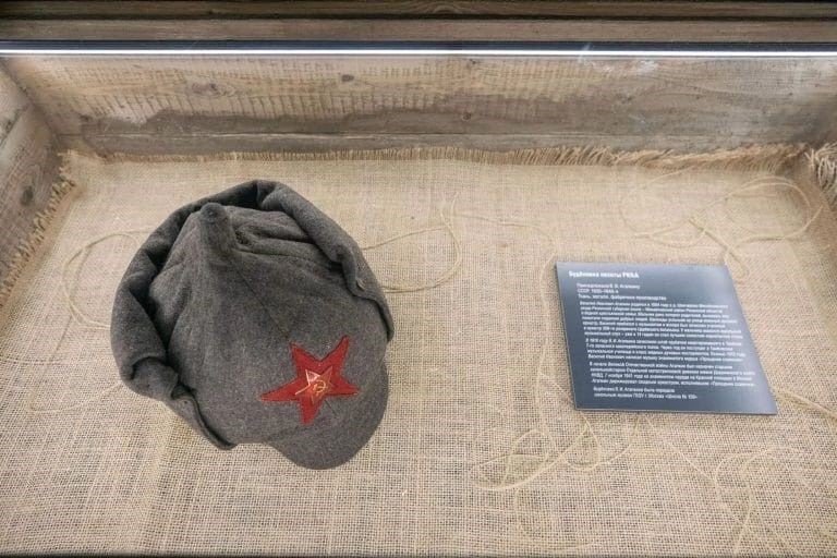 Школьные музеи пополняют экспозицию Музея Победы