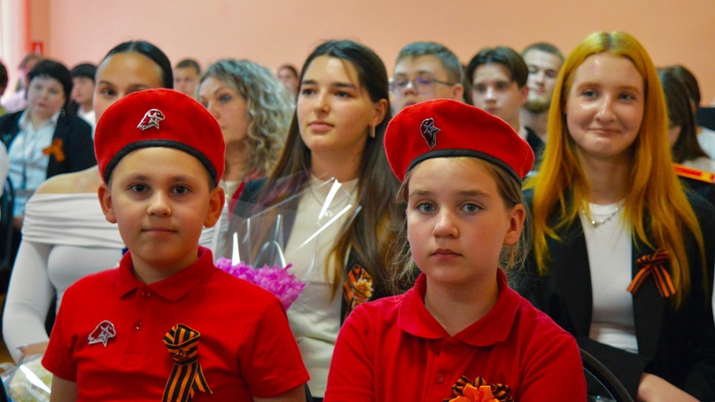 Сколько б ни сменилось поколений…