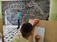 Голоса Победы звучат в школьных музеях