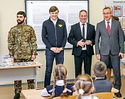 Калужскую школу № 45 им. Маршала Советского Союза Г.К. Жукова  посетил Сергей Кравцов
