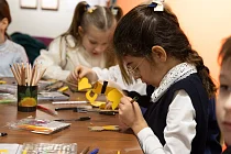 Школьников познакомили с четвероногими героями