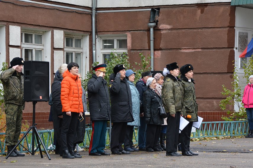 Торжественный марш в Марьиной роще