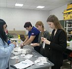  СВЯЗЬ ПОКОЛЕНИЙ И ТЕПЛО СЕРДЕЦ: КЕМЕРОВСКИЕ СТУДЕНТЫ И ПЕДАГОГИ ОБЪЕДИНИЛИСЬ В ПРОЕКТЕ «ККСТ — ФРОНТУ!»