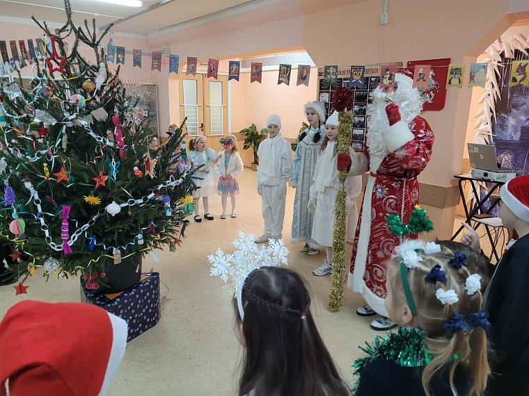 «Елочка Победы. Назад в настоящее»