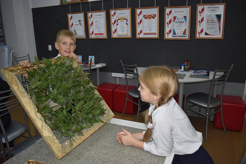 СВОих не забываем. Школьные музеи оказывают поддержку фронту