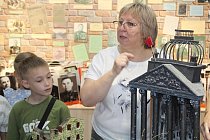 Запомните - на здании Рейхстага было одно знамя - красное