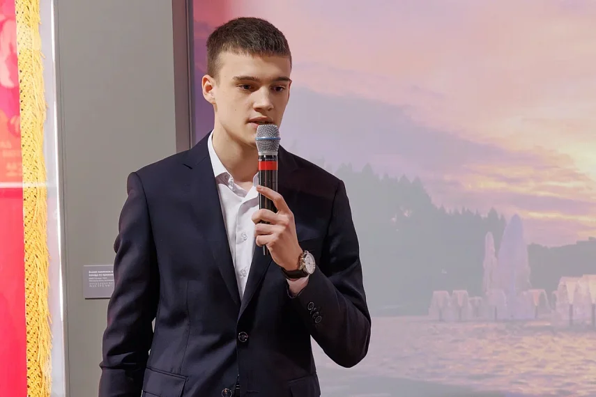 Школьники провели урок-концерт о Великой Отечественной