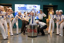 Бывших юнг угостили флотским борщом