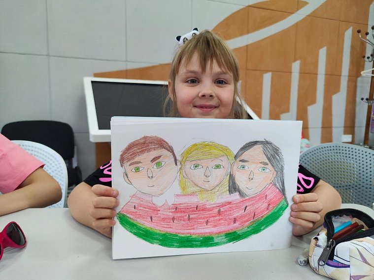Семейный праздник в Детских центрах Марковки и Алчевска