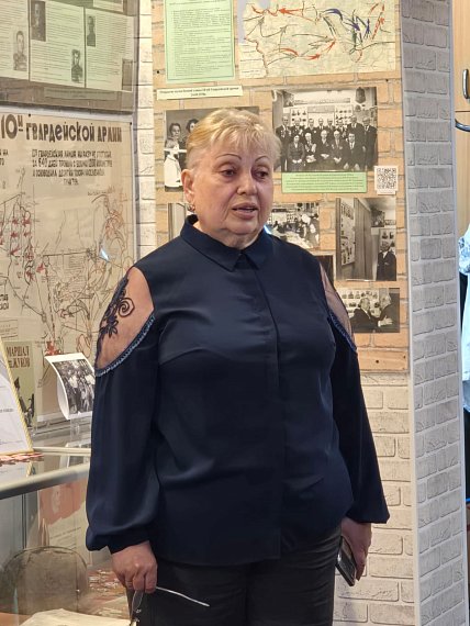 Ветераны вместе со школьниками зажгли свечу памяти