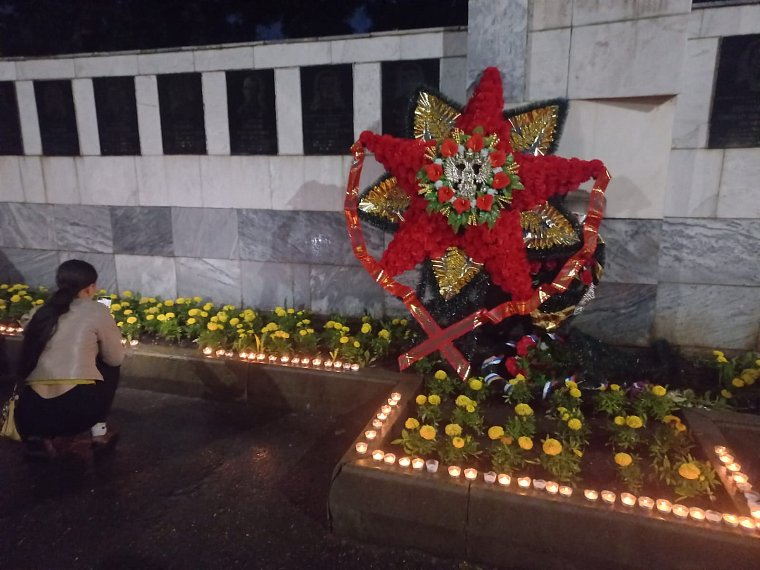 «Свеча памяти» зажжена по всей стране