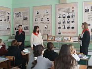 Хлеб, Светлячок, ласточка. Символы блокадного Ленинграда в школьных музеях