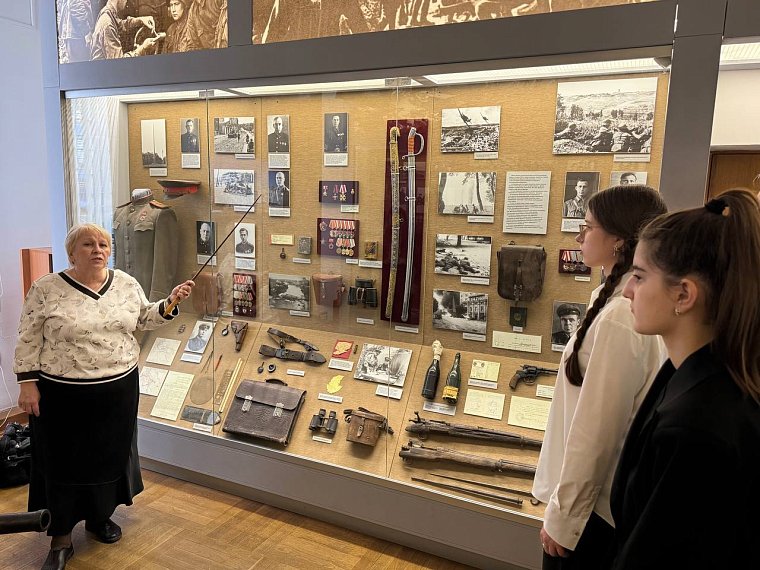 Из фондов - в фонды