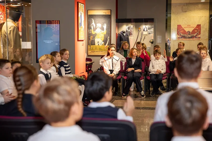 Школьники рассказали о битве за Москву