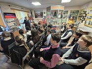 В память о жителях и защитниках непокоренного города зажигаются Искры надежды в школьных музеях