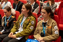 Гости Музея увидели восстановление «Саур-Могилы»