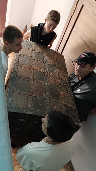 Пополнение коллекции школьного музея