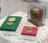 Школьники передали завещание блокадника в музей истории Кронштадта