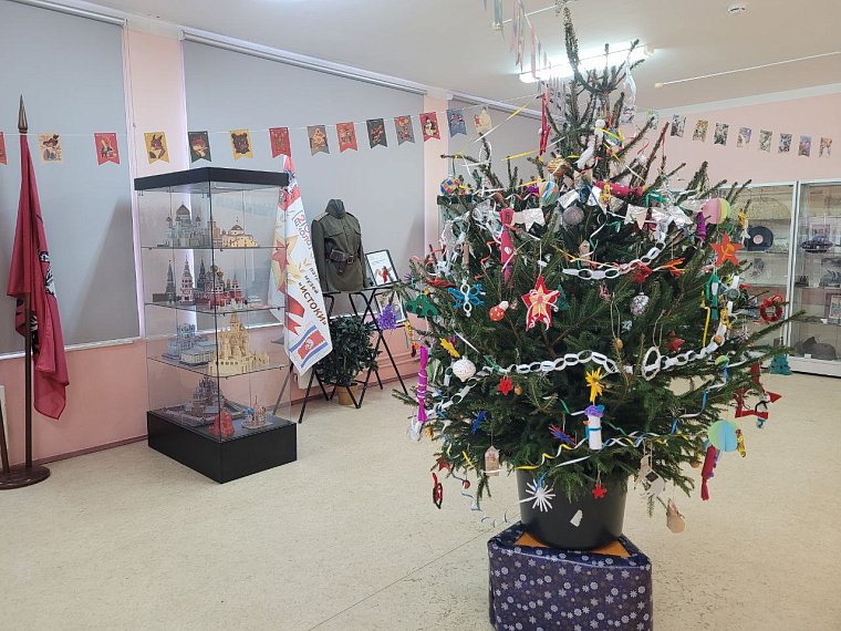 «Елочка Победы. Назад в настоящее»