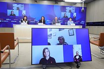 Отражение. Великая Отечественная война глазами военных корреспондентов