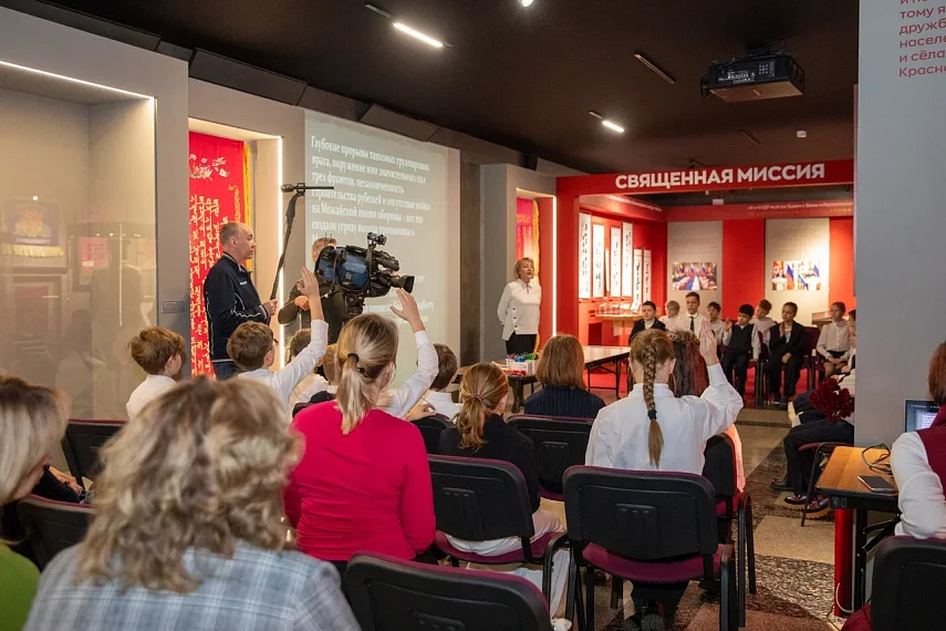 Школьники рассказали о битве за Москву