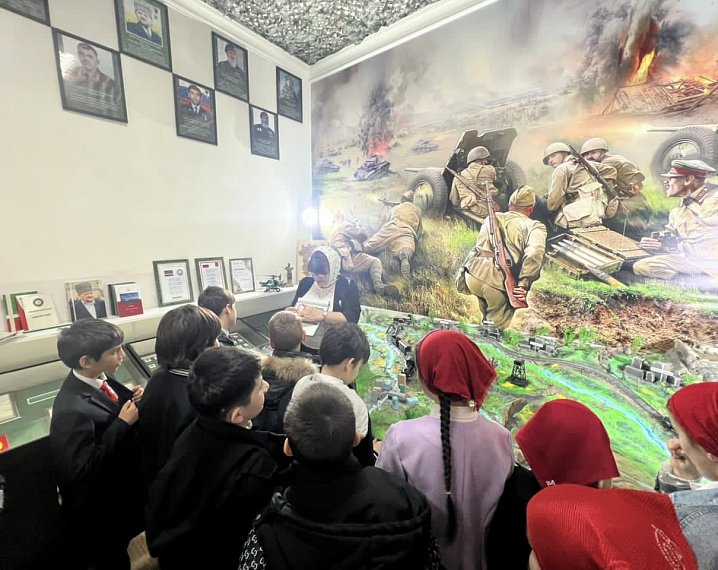 День народного единства в школьных музеях страны