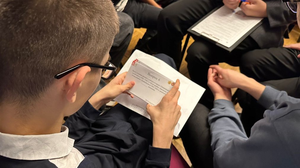 Викторина и историческая игра состоялись для школьников в Музее Победы