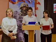 Сколько б ни сменилось поколений…