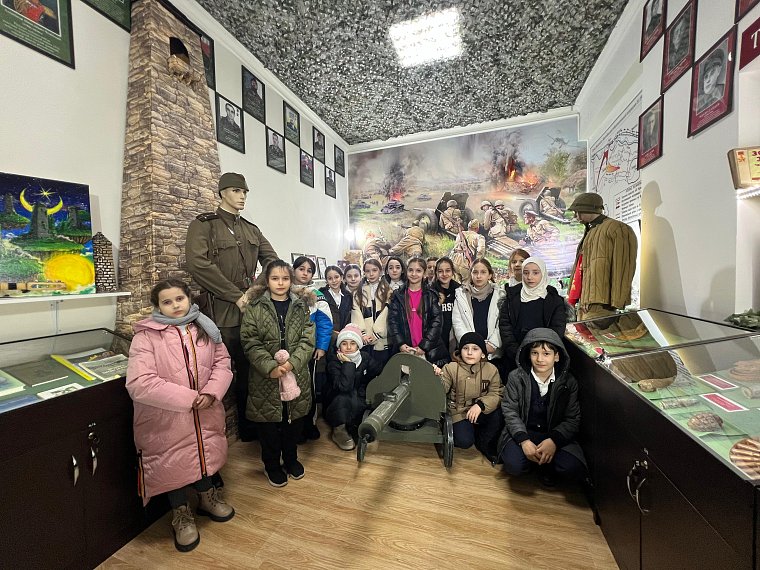 Памяти жителей и защитников посвятили экскурсионную программу