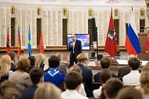 Школьники Москвы и Мурома открыли общую выставку