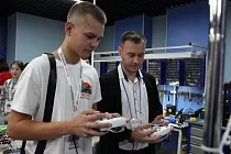 Юные историки защищают проекты и посещают музеи