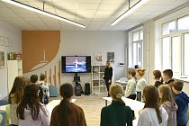 Детские центры Музея Победы в новых регионах провели памятные мероприятия в День Неизвестного Солдата