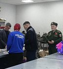  СВЯЗЬ ПОКОЛЕНИЙ И ТЕПЛО СЕРДЕЦ: КЕМЕРОВСКИЕ СТУДЕНТЫ И ПЕДАГОГИ ОБЪЕДИНИЛИСЬ В ПРОЕКТЕ «ККСТ — ФРОНТУ!»
