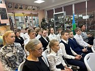 Глава города Тулы Алексей Эрк посетил школьный музей центра образования № 25 города Тулы