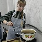  СВЯЗЬ ПОКОЛЕНИЙ И ТЕПЛО СЕРДЕЦ: КЕМЕРОВСКИЕ СТУДЕНТЫ И ПЕДАГОГИ ОБЪЕДИНИЛИСЬ В ПРОЕКТЕ «ККСТ — ФРОНТУ!»