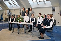 Школьники ЛНР и Москвы познакомились в прямом эфире