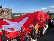 Самое большое Знамя Победы на Мамаевом Кургане