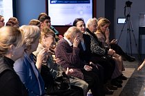 Школьники встретились с детьми-блокадниками