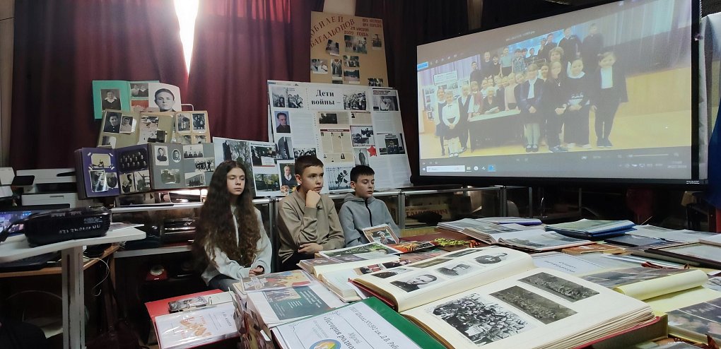 Хлеб, Светлячок, ласточка. Символы блокадного Ленинграда в школьных музеях