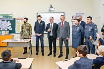 Калужскую школу № 45 им. Маршала Советского Союза Г.К. Жукова  посетил Сергей Кравцов