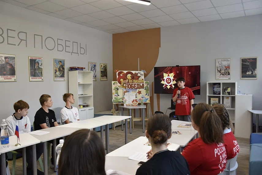 Форум активистов школьных музеев «Дети о Победе» прошел в ЛНР