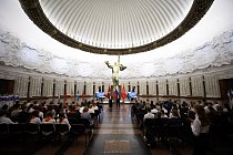 Школьники Москвы и Мурома открыли общую выставку