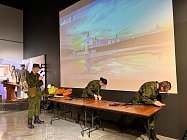 Школьники потренировались в военной подготовке