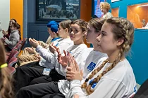 Стихи о блокаде прозвучали в зале «Школьный Музей Победы»