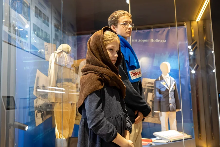 Стихи о блокаде прозвучали в зале «Школьный Музей Победы»