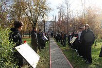 Аллею Героев открыли активисты школьного музея