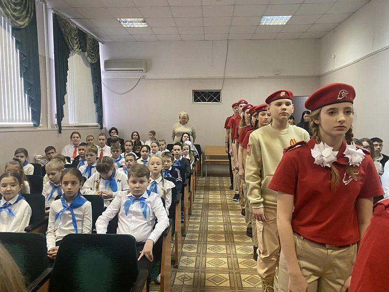 83 годовщина Победы в Сталинградской битве в школьном музее Волгограда