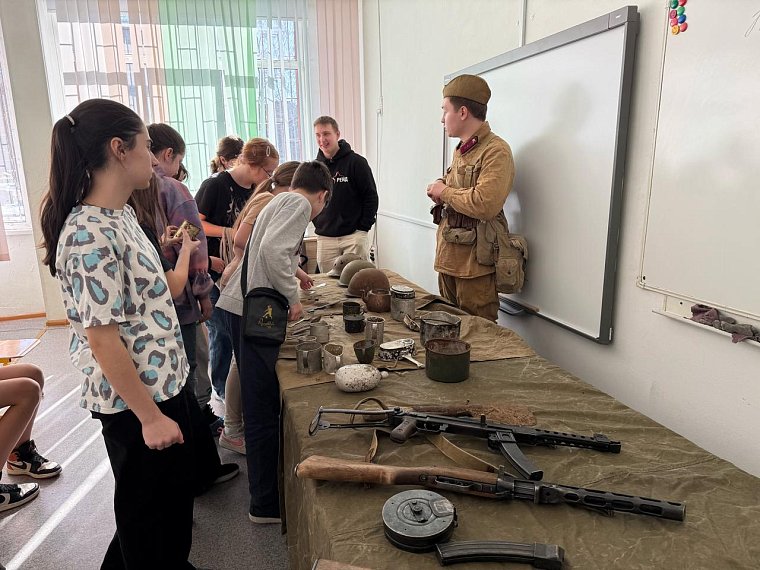 «Партизанские тропы» для петербуржских школьников