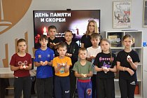 В День памяти и скорби дети присоединились к «Свече памяти» в филиалах Детского центра Музея Победы в ЛНР и ДНР